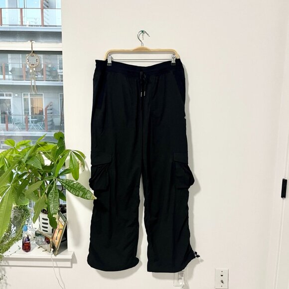 Lululemon Men's Black Cargo Jogger Sweatpants Size XL - Picture 1 of 7